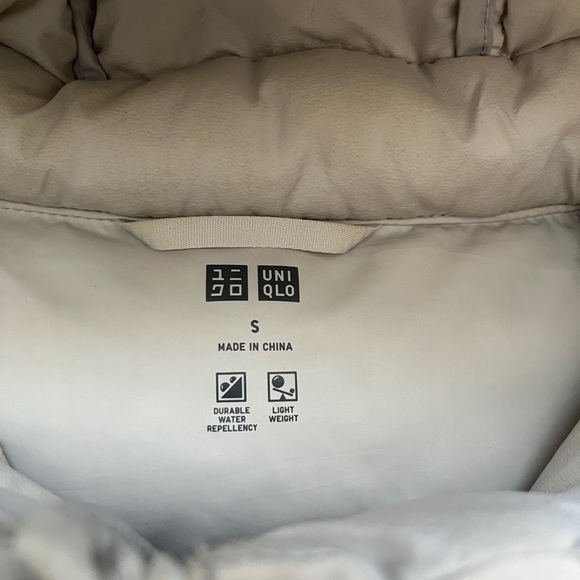 Uniqlo Women's Gray Puffer Down Jacket Small - Picture 5 of 11